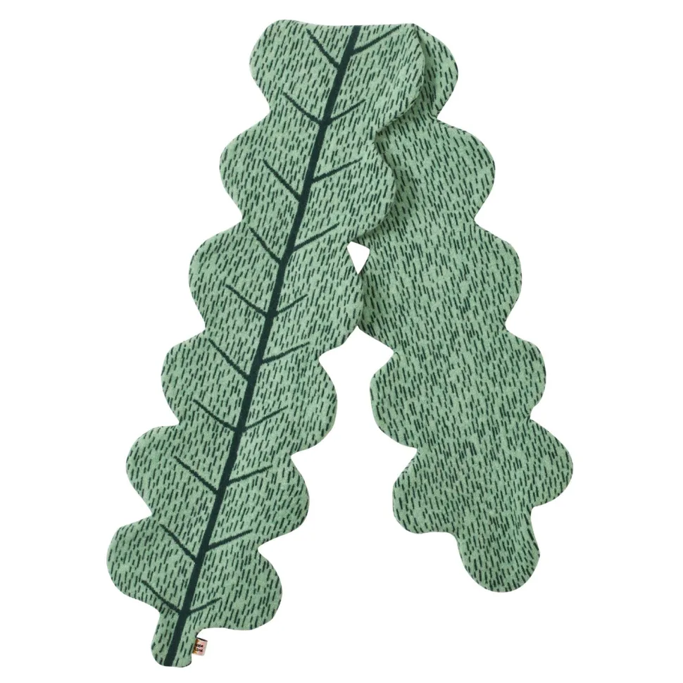 Mighty Oak Scarf - Springtime