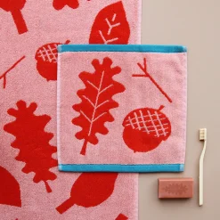 Sprig Bath Towel